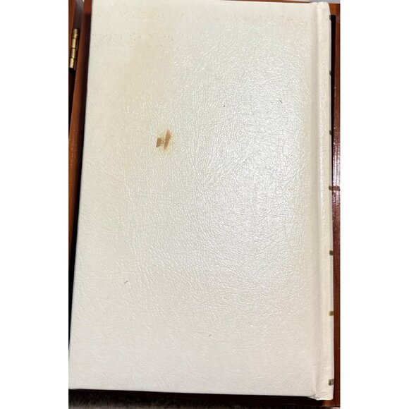 Holy Bible Memorial Edition Illustrated In Wood Box With Jesus Image 9.5 x 6.5" - Picture 15 of 16